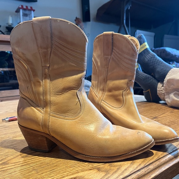 Naturalizer men’s cowboy boots - Picture 2 of 6